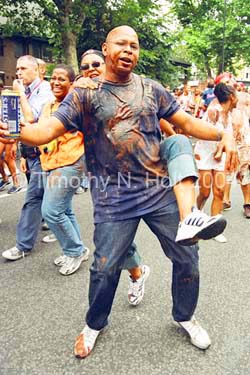 1582-tnt-04-14-07